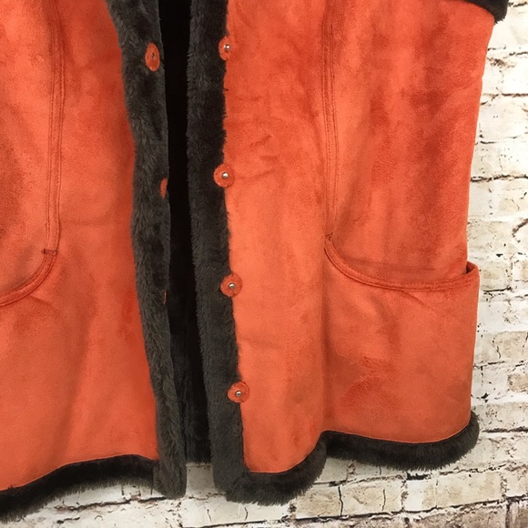 Denim & Co Orange Brown Suede Vest Fur Trim Medium - Picture 3 of 5
